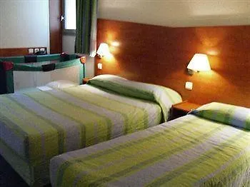 & Car Ferry Hotel 2*